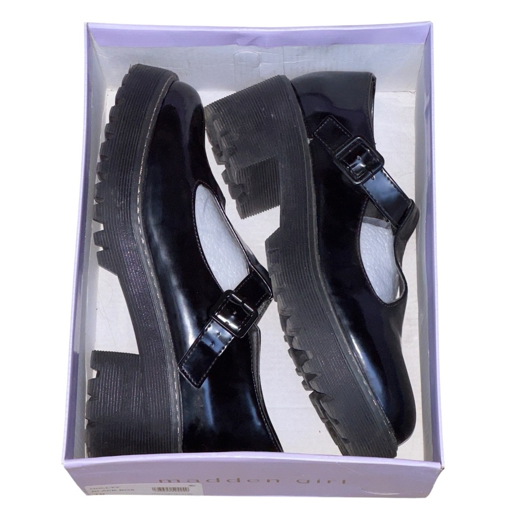 Madden Girl Size 10 Black Platform T-Strap Mary Jane Shoes